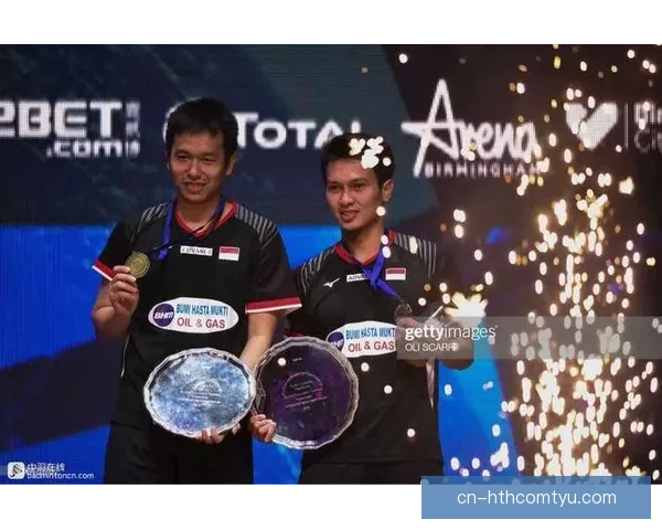 从绝境到冠军的奇迹组合传奇路